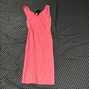 Elegant Pink Sleeveless Dress BEBE